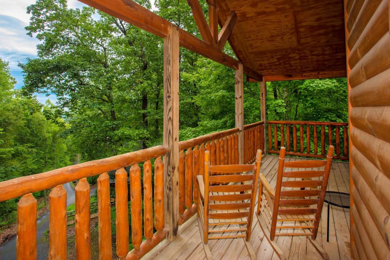 Suite Sensations, Hot Tub, Pool Table, 1089 Free Tickets Each Paid Day, Dollywood And More 비둘기 포지 외부 사진